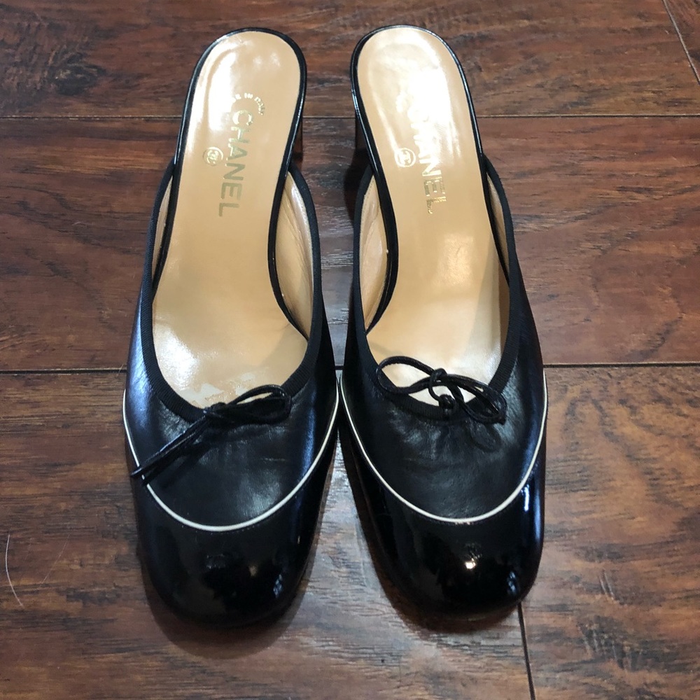 CHANEL leather mule heels